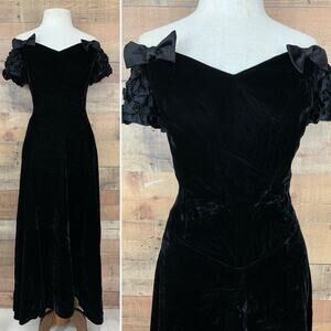 Vintage 90s Moda Int’l Black Velvet Whimsi Goth Grunge Dress SZ 10 Off Shoulder